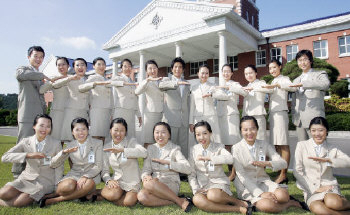 ▲ 계명대는 지역대학 중 가장 먼저 학생 홍보대사를 뽑아 홍보활동을 하고 있다. 계명대 홍보대사는 학교를 알린다는 뜻에서 