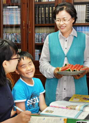 ▲ 서울대 의대에 다니는 딸을 둔 김귀남씨는 자녀교육엔 실력 있는 강사보다 가정의 안정과 정서적 지지가 중요하다고 강조했다. 이채근기자 mincho@msnet.co.kr