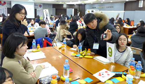 지난 18일 대구시교육청 대회의실에서 인문학 서당과 인문소양교육 선도학교에 소속된 초중고 학생, 교사, 학부모 100여 명이 