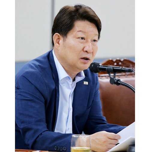 대구시는 11일 오전 시청 대회의실에서 권영진 시장 주재로 