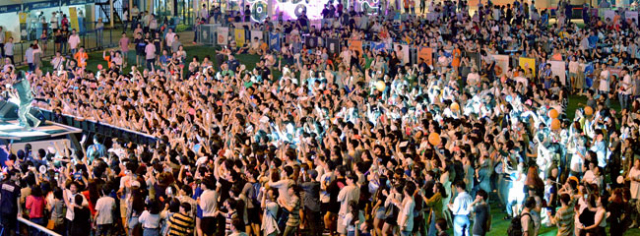 치킨과 맥주를 좋아하는 사람들의 축제인 