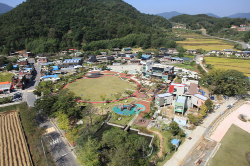 고령예마을이 경북도 유니크베뉴(Unique Venue)에 선정돼 소규모 미팅, 기업회의 등을 유치할 경우 경북도로부터 마이스 유치지원금을 받게 된다. 고령군 제공