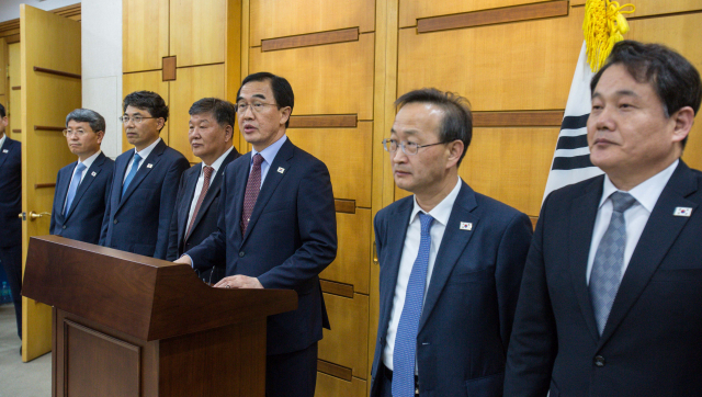 조명균 통일부 장관이 6월 1일 오후 판문점 남측 평화의집에서 열린 