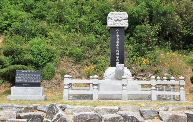 안동면 만세운동에서 피살된 황영남 지사의 순국기념비가 안동 남후면 개곡리에 세워져 있다. 황영남 지사는 1919년 3월 23일 시위대 500여 명을 이끌고 안동경찰서로 진격하다가 일경의 총칼에 목숨을 잃었다. 경상북도독립운동기념관 제공