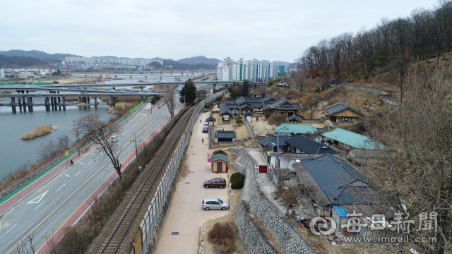 문화재청과 경상북도, 안동시는 오는 2025년까지 280억원을 들여 임청각을 일제강점기 이전의 원형에 가깝도록 복원할 계획이다. 경북도 제공