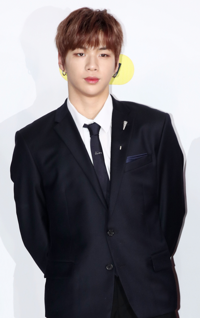 그룹 워너원의 강다니엘이 25일 오후 서울 구로구 고척돔에서 열린 