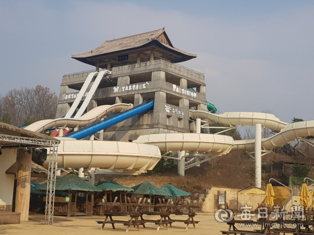 영주 판타시온 리조트 물놀이 시설 전경. 마경대 기자