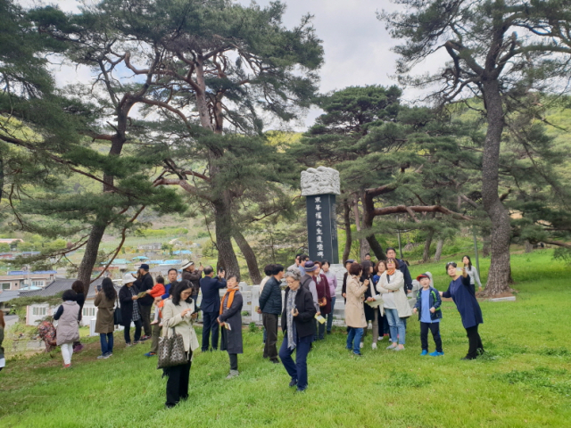 바다와 인문학 행사 중 지난해 타박타박 인문학 진행 모습. 포항시 제공