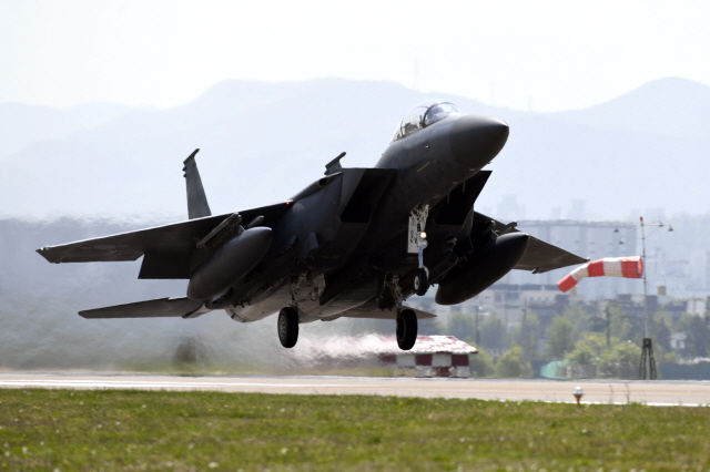 대구 소재 공군 제11전투비행단 F-15K 전투기. 공군