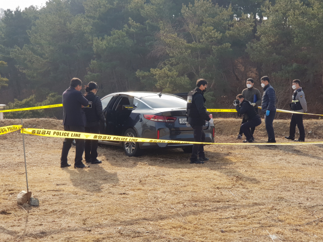 한동수 전 군수가 숨진 채 발견된 현장 모습. 김영진 기자