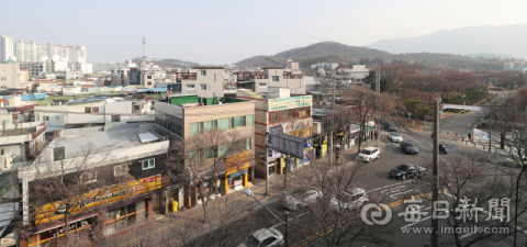 표준부동산 표본을 확대해 주택과 토지 공시가격 산정이 적정하게 이뤄져야 한다는 감사원 감사결과가 나왔다. 사진은 대구 달서구 주택가 모습. 매일신문DB