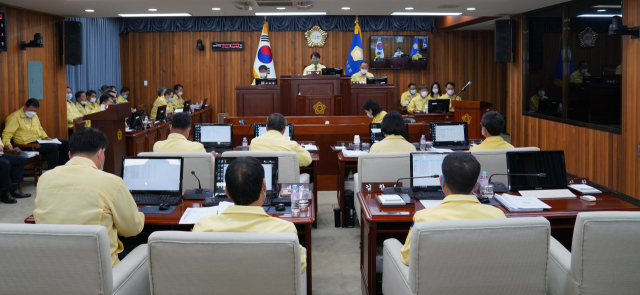 울진군의회 정례회 개회. 울진군의회 제공