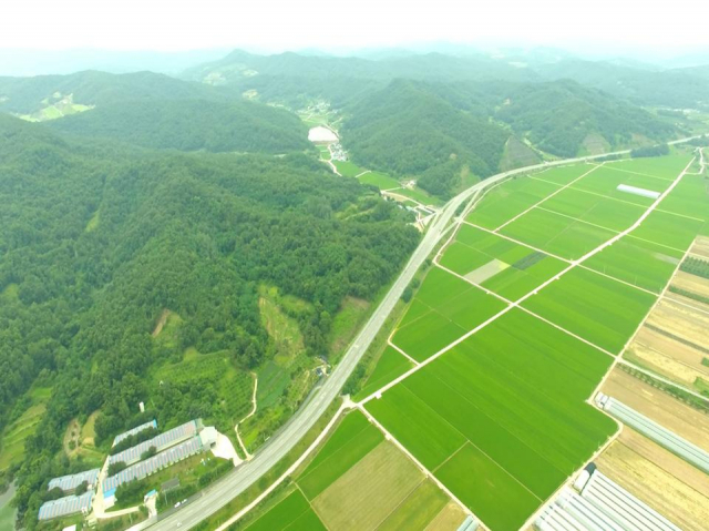 대구경북 통합신공항 공동후보지인 군위 소보와 의성 비안 일대의 전경. 대구시 제공