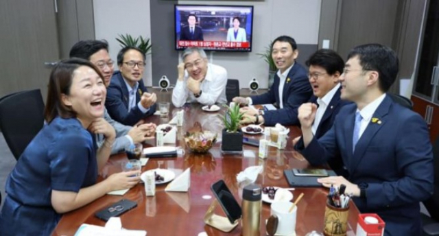 열린민주당 최강욱 대표 페이스북