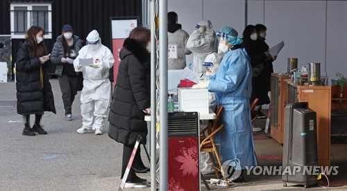 대구에서 신종 코로나바이러스 감염증(코로나19) 확진자가 3명 추가됐다. 연합뉴스