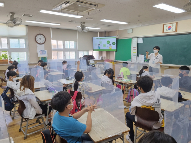 대구 한 초등학교의 방역 교육 수업 모습. 대구시교육청 제공