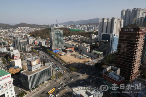 수성구 MBC네거리 인근 상수도관 파열로 일부지역 단수