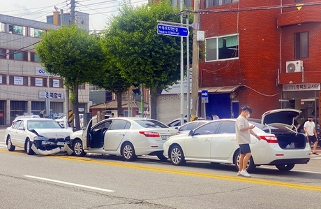 교통사고 현장 사진. 연합뉴스