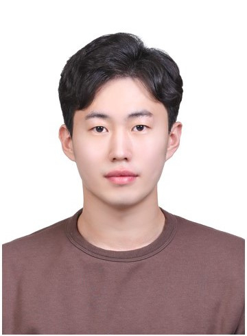 곽호상(오른쪽) 금오공대 총장이 간담회를 통해 