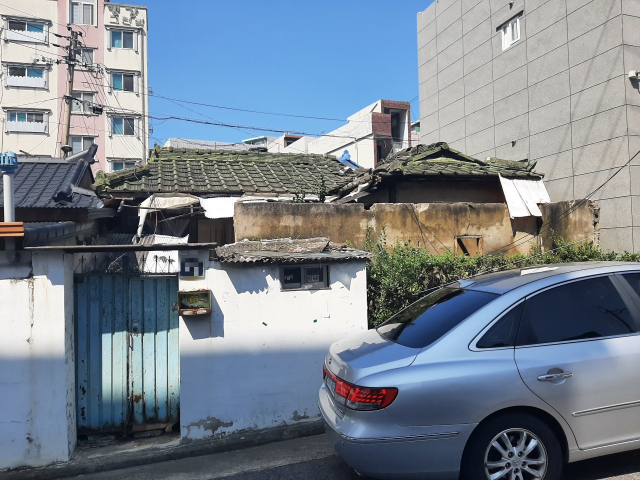 대구 서구 비산동의 한 빈집. 서구청은 해당 빈집을 빈집 정비사업 대상지로 확정하고, 해당 빈집을 주차장으로 변경할 예정이다. 서구청 제공