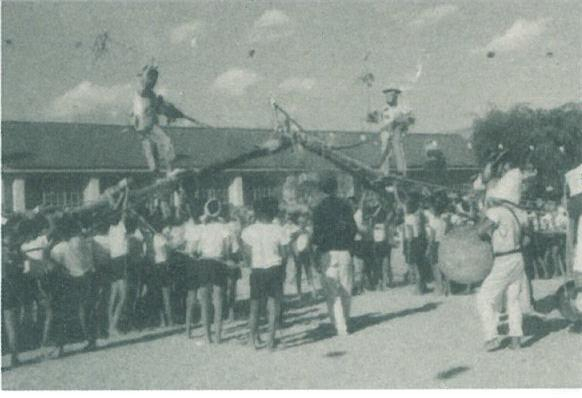 지난 1970년 선산초등학교 운동회 모습. 구미선산초등학교 제공