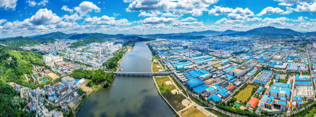 경북 구미국가산업단지에는 반도체 산업 관련 기업 123곳이 밀집해 있다. 구미국가산업단지 전경. 매일신문 DB