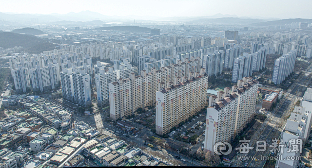 대구 성서 일대에서 바라본 아파트 단지의 모습. 매일신문DB