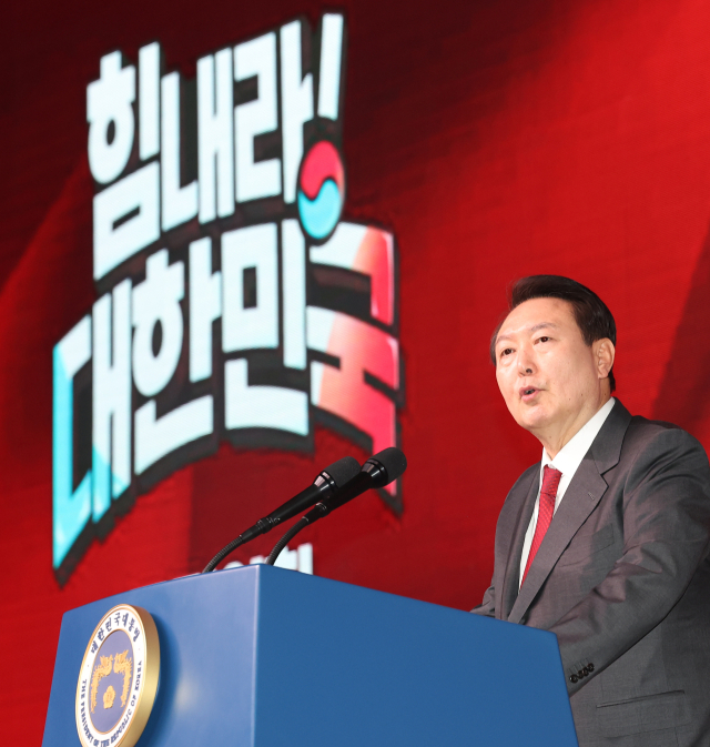 윤석열 대통령이 8일 경기도 고양시 킨텍스에서 열린 국민의힘 제3차 전당대회에서 축사를 하고 있다. 연합뉴스