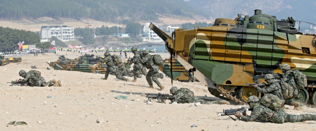 29일 경북 포항시 화진리 해변에서 한·미 연합 