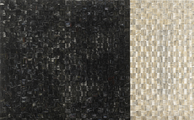 송광익, 지물, 2010, 한지, 신문지, 먹, 200×360cm