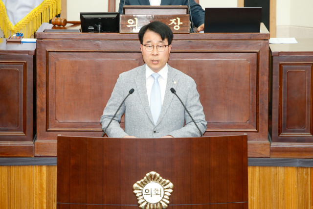 신용하 구미시의원. 구미시의회 제공