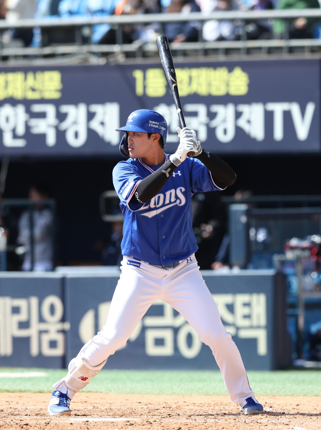 21일 12회 3루타를 터뜨린 삼성 라이온즈 공민규. 삼성 제공