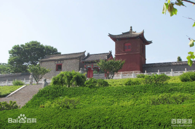 산동성 성산에 있는 시황묘, 전중국에서 유일한 시황제 사당이다.