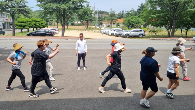 육군3사관학교에서 운영하는 밀리터리 다이어트 프로그램 모습. 영천시 제공