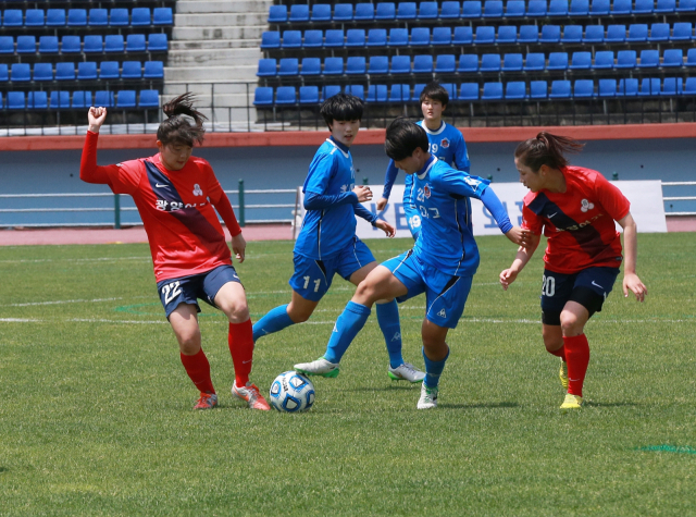 지난 2015년 경남 합천에서 개최된 여왕기 전국여자축구대회 모습. 합천군 제공