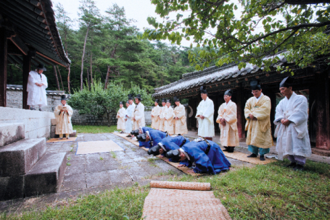 유네스코 등재 9개 서원과 도서관 풍경 담은 ‘서가풍경(序家風景) 사진전’ 개최