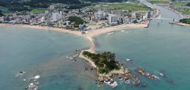 울주군 진하해수욕장 전경. 울주군청 제공