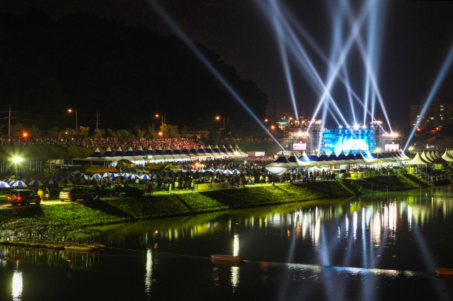 지난 2013년 중단된 수박 축제장 전경. 이곳에서 올해부터 시원(ONE)축제가 열린다. 영주시 제공