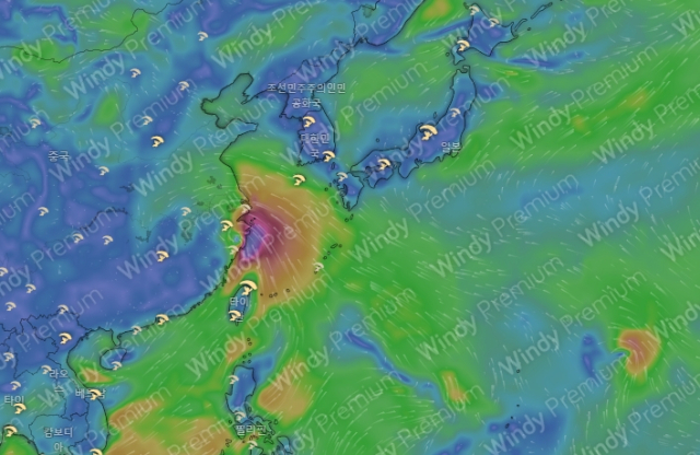 유럽중기예보센터(ECMWF) 모델 예상 8월 2일 0시 기준 6호 태풍 카눈 위치