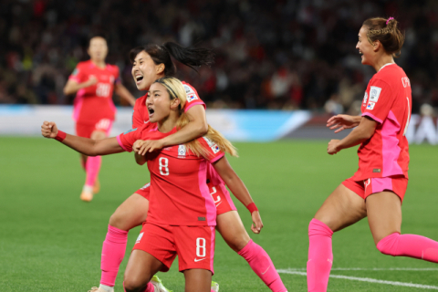 월드컵 2연속 탈락했지만 亞게임·올림픽 남아…한국 여자축구, 아쉬움 씻을까