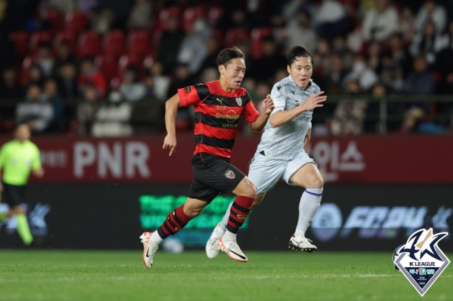 포항과 인천 경기 모습. 한국프로축구연맹