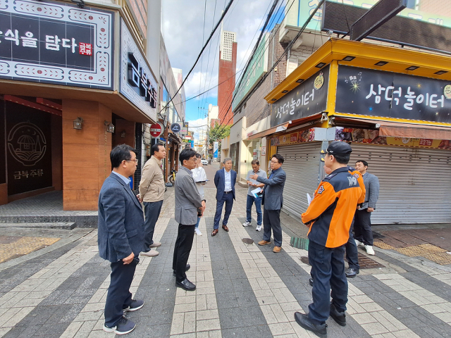 오는 31일 핼러윈데이를 앞두고 인파 사고를 예방하고자 사전 점검을 하는 모습. 대구시 제공.