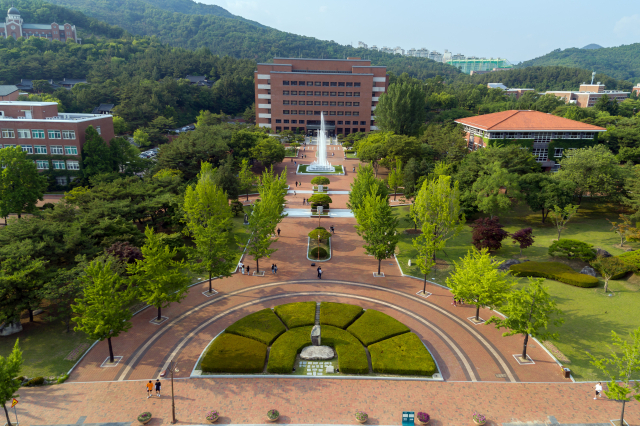 계명대 동산도서관 전경