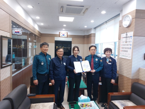 남청송농협 직원 2천만원 인출 막아 보이스피싱 예방 '감사장'