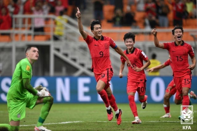 김명준이 미국과의 경기에서 동점골 넣은 뒤 기뻐하고 있다. 대한축구협회 제공