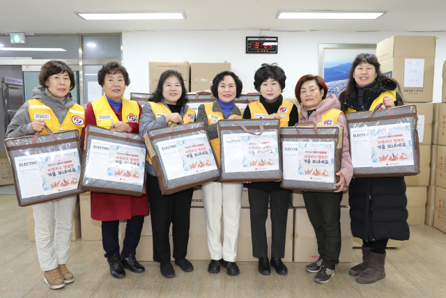 대한적십자사 대구광역시지사(회장 박명수)는 27일부터 30일까지 혹한기 대비 재난취약계층 온열매트 지원 사업을 실시한다고 밝혔다.