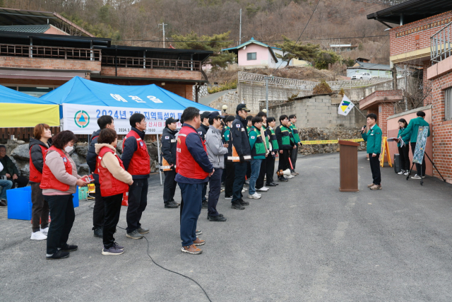 6일 예천읍 노상리에서 예천지역 주민과 민방위대, 아마추어 무선연맹, 소방·경찰 등 70여 명이 참여한 가운데 지역특성화 민방위 훈련이 진행됐다. 예천군 제공