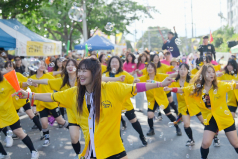 2024 성주참외&생명문화축제 성료…축제 첫 '길놀이'에 참여 주민들 흥 ↑