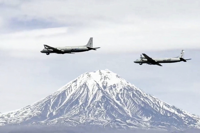 18일 러시아 이루신 Il-38 대잠수함전 항공기가 태평양 함대 훈련에 참여하고 있다. TASS 연합뉴스