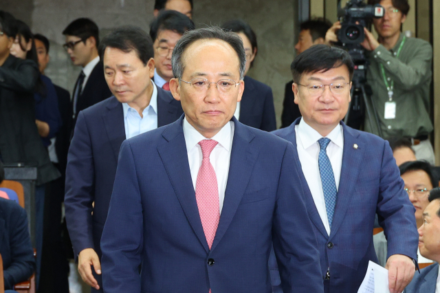 국민의힘 추경호 원내대표가 21일 오전 서울 여의도 국회에서 열린 의회정치 원상복구 의원총회에 참석하고 있다. 연합뉴스